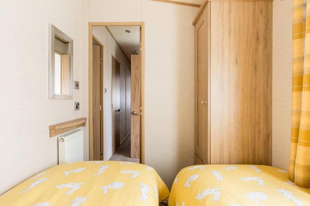 Thumper - Luxury With Hot Tub Holiday home South Cerney