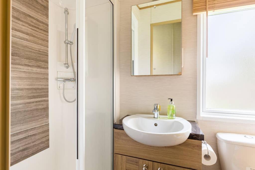 Thumper - Luxury With Hot Tub * South Cerney