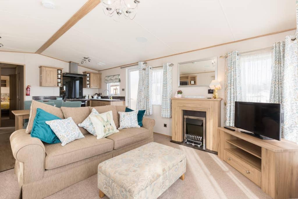 Thumper - Luxury With Hot Tub South Cerney